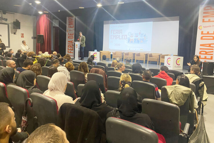 ceuta-conecta-talento-joven-feria-clave-empleo-19