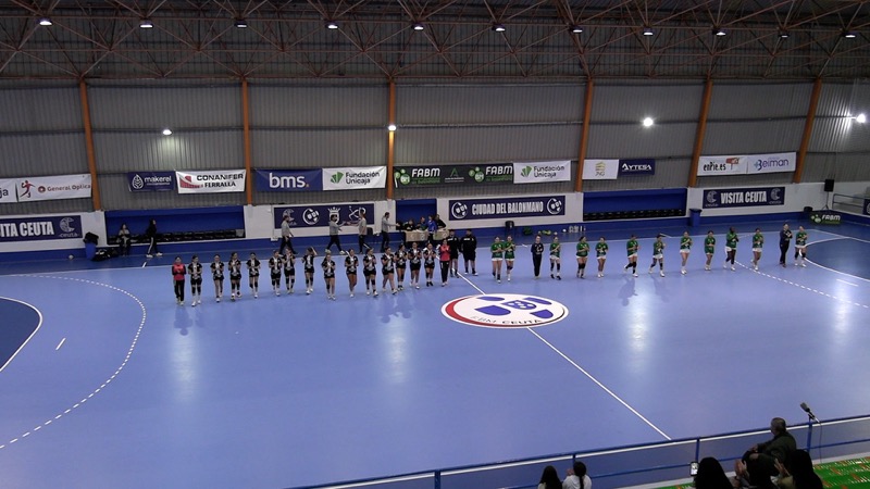 ceuta-estrena-libertad-empatando-huelva-torneo-balonmano-andalucia-001