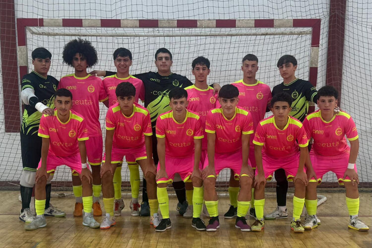 insultos-lanzamiento-bengalas-cd-puerto-melilla-futbol-sala-002