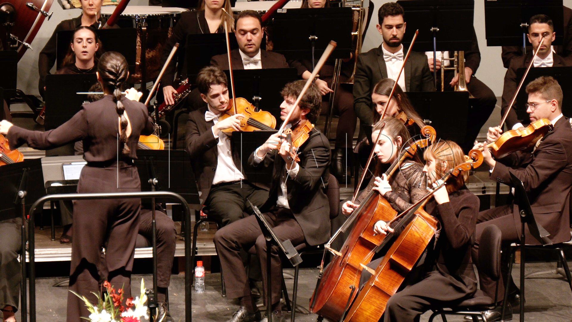 lirica-vivo-llena-emocion-revellin-homenaje-santa-cecilia-2