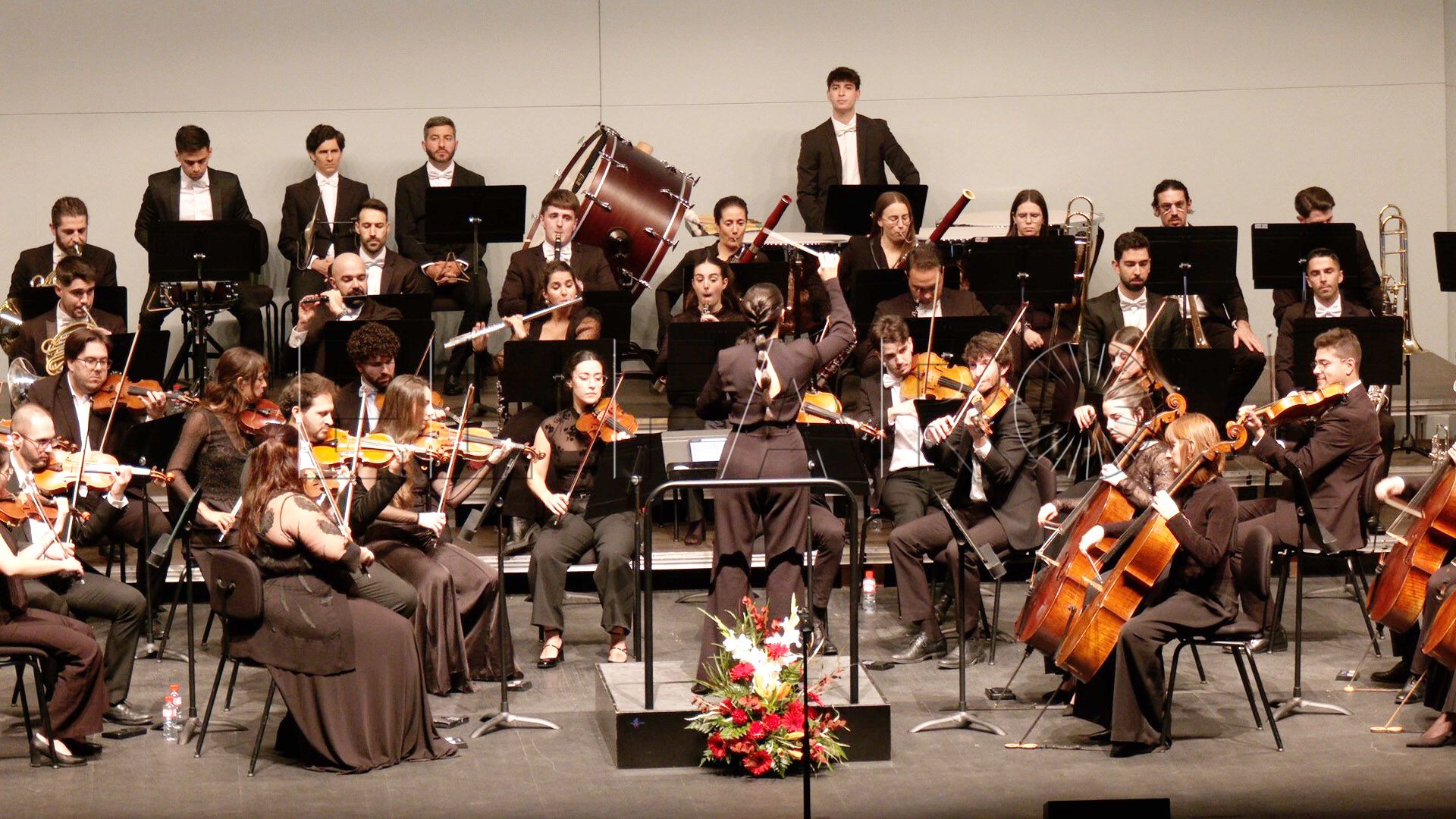 lirica-vivo-llena-emocion-revellin-homenaje-santa-cecilia-6