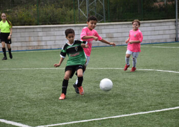 prebenjamines-cesped-sabado-presencia-equipos