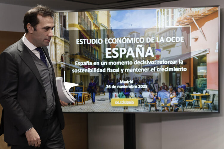 presentacion-ocde-estudio-economico-espana-pensiones-4.jpg
