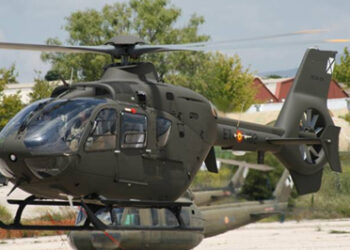 promocion-emies-ejercito-tierra-aterrizara-ceuta-cinco-helicopteros