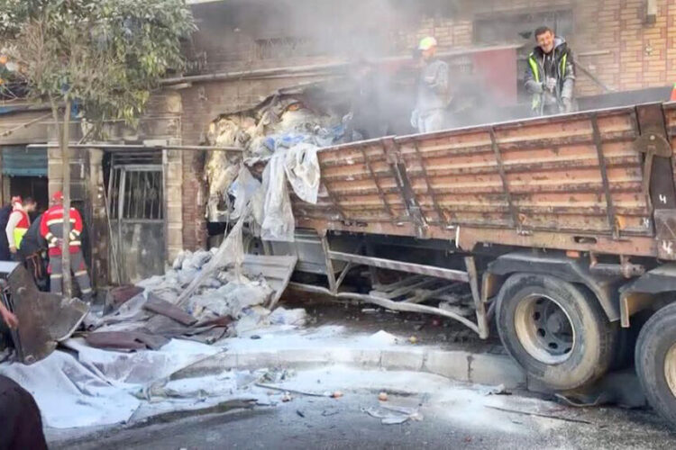 accidente-camion-castillejos-suma-muertos-heridos