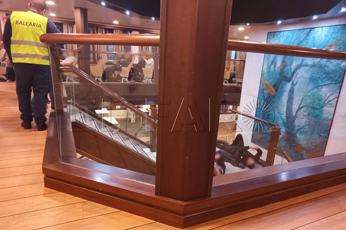 ciudad-mahon-vuelta-algeciras-indignacion-pasajeros-borrasca-emilia-001