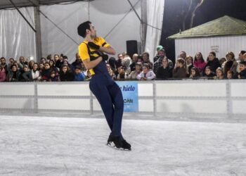 delicadeza-belleza-patinaje-artistico-campeon-nacional-tomas-llorenc
