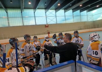 equipo-infantil-bulldogs-hockey-vuelve-satisfecho-sancti-petri-3