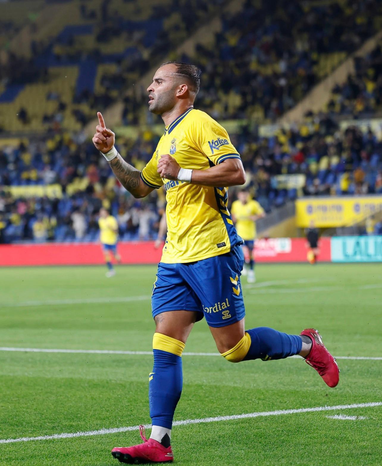 jornada-19-liga-hypermotion-arriba-pinchan-ceuta-crece-2