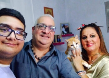 mina-gata-transformo-hogar-corazon-006