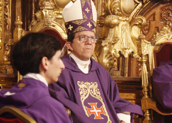 monsenor-ramon-valdivia-misa-iglesia-africa