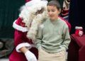 papa-noel-visita-pequenos-parques-ceuta-2