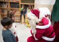 papa-noel-visita-pequenos-parques-ceuta-22
