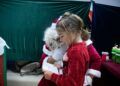 papa-noel-visita-pequenos-parques-ceuta-25