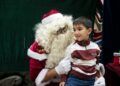 papa-noel-visita-pequenos-parques-ceuta-5