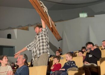 tot-be-sorpresa-revellin-peonza-protagonista-027