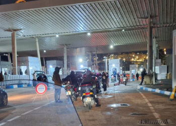 mismas-colas-frontera-ceuta-marruecos