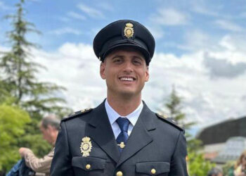 alex-policia-paso-pasajero-rescatista-accidente-adamuz