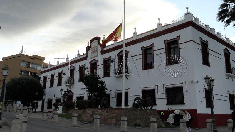 homenaje-estado-victimas-pesar-ceuta-muerte-capitan-enfermero-adamuz