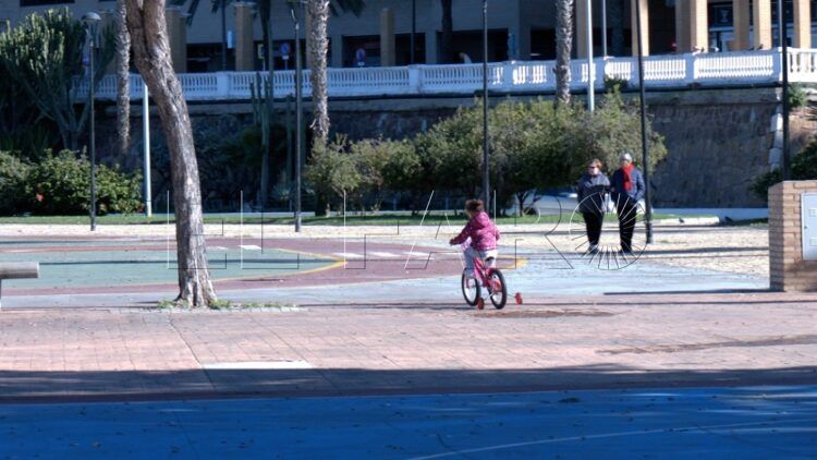 bicicletas-balones-motos-ruedan-marina-dia-reyes-018