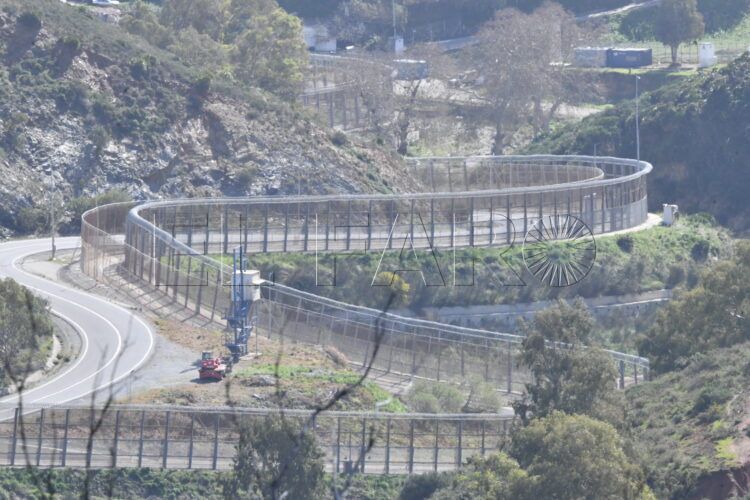 gobierno-destaca-inversion-intensiva-frontera-vallado-marruecos-2