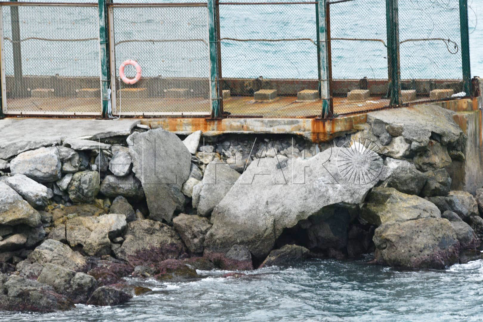 inmigrante-desaparecido-otro-rescatado-punto-morir-mar-2