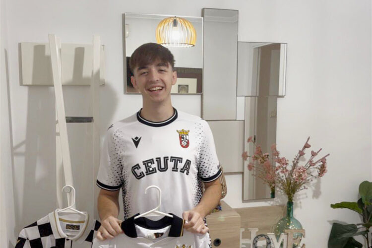 magelus-caballa-defiende-ceuta-internet-criticas