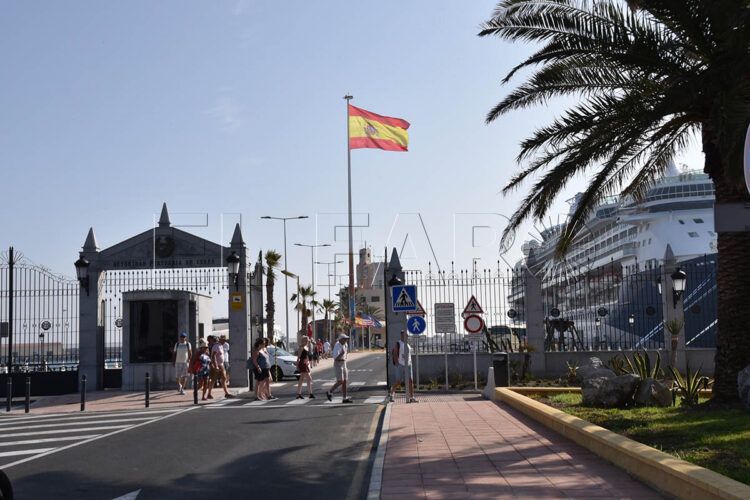 odissea-muelle-espana