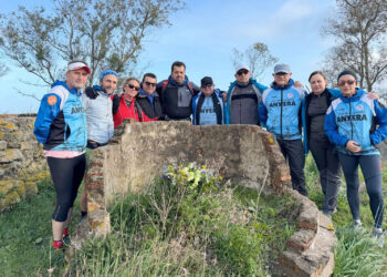 tono-campoamor-recuerdo-caminaras-bastones-donde-estes-1