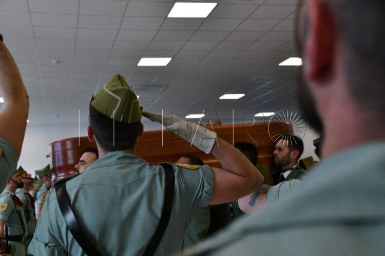 ultimo-adios-legion-alvaro-garcia-despedida-honores-militares-adamuz-038