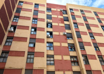 vecinos-avenida-espana-abandonados-invied-sin-ascensor-atrapados