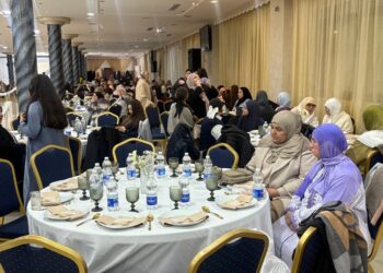 Enfermos-sin-frontera-cena-solidaria-017