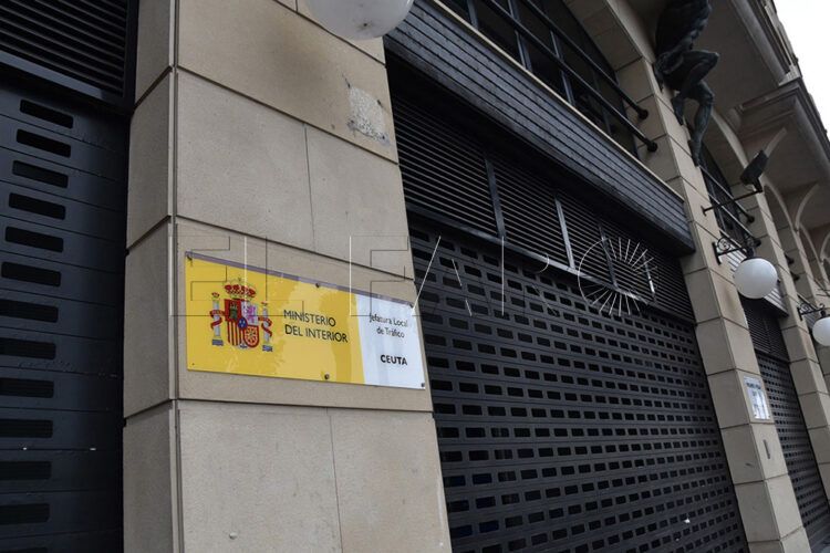 ceguera-sordera-diputados-senadores-asesores-ceuties
