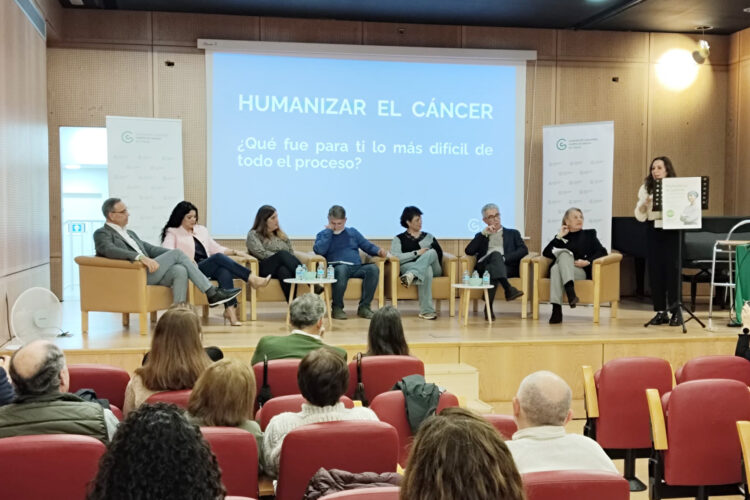 aecc-visibiliza-necesidad-apoyar-paciente-cancer-proceso
