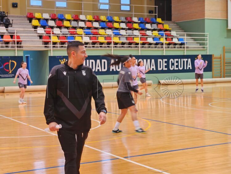anto-fernandez-entrenador-ceuta-femenino