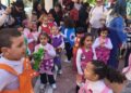 ceip-vicente-aleixandre-transforma-oceano-color-diversion-carnaval-1