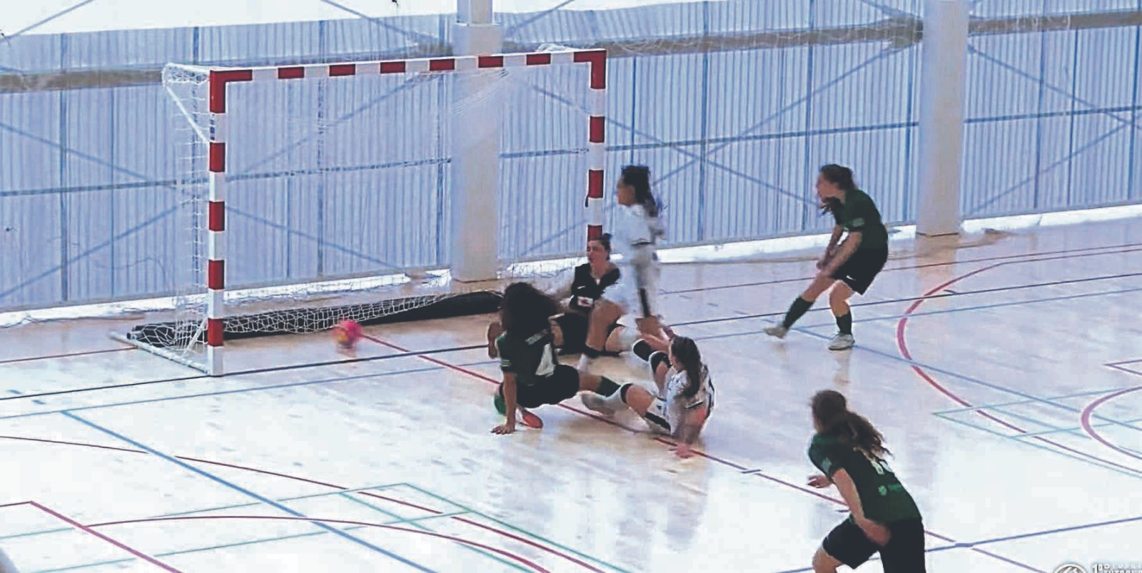 ceuta-femenino-saca-punto-final-locura-3