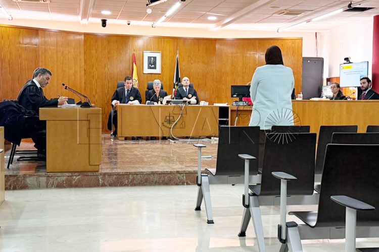 condenada-manipular-facturas-empresa-materiales-construccion