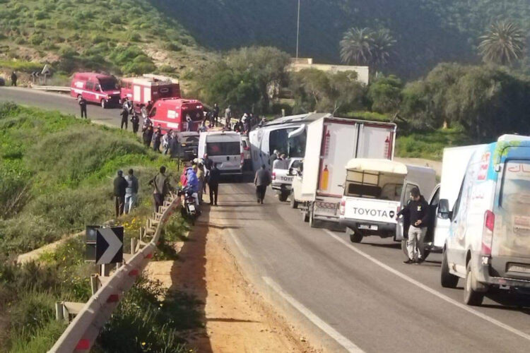 cuatro-policias-fallecidos-heridos-volcar-autobus-agadir