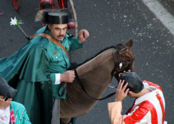 guardia-civil-avisa-ojo-con-disfraces-carnavales