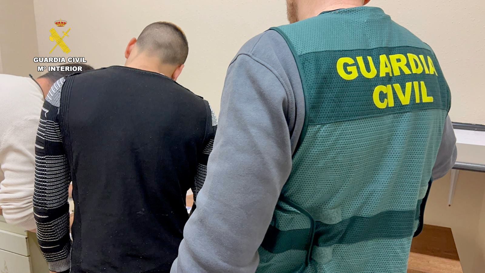 guardia-civil-desarticula-red-estafas-perjudicado-ceuta-1