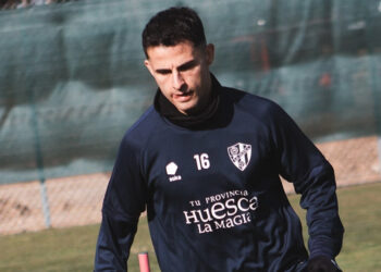 jesus-alvarez-ceuta-salir-cuchillo-dientes