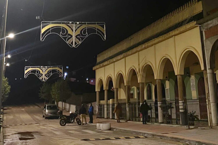 malestar-alumbrado-ramadan-barriada-principe-felipe-003