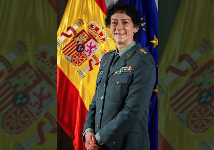 maria-dolores-gimeno-hace-historia-primera-mujer-coronel-guardia-civil