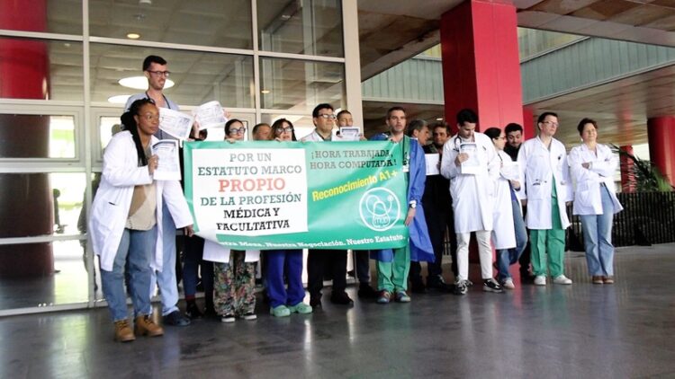 medicos-huelga-no-toleramos-condiciones-laborales-ultima-decada-001