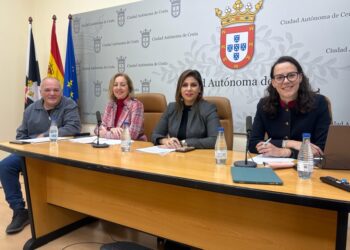 mujeres-menores-extranjeros-sufren-pobreza-severa-003