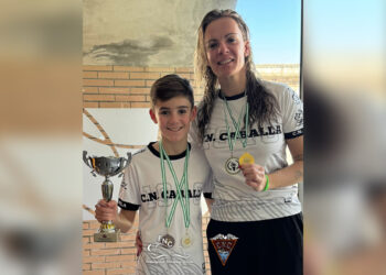 noelia-eloy-madre-hijo-podio-cn-caballa-puerto copia