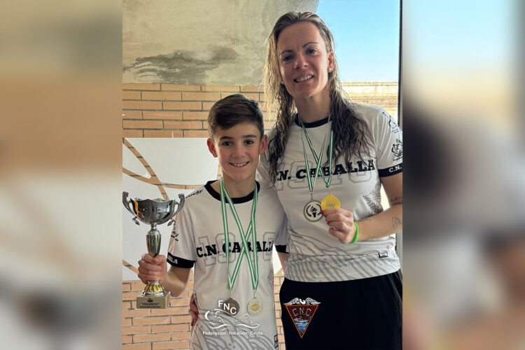 noelia-eloy-madre-hijo-podio-cn-caballa-puerto copia