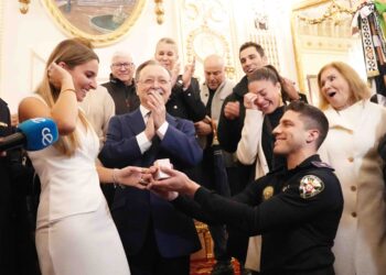 pedida-matrimonio-policia-local-chechu-marina-ha-dicho-si