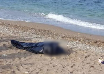 pesquero-halla-cadaver-nadador-neopreno-frente-alhucemas